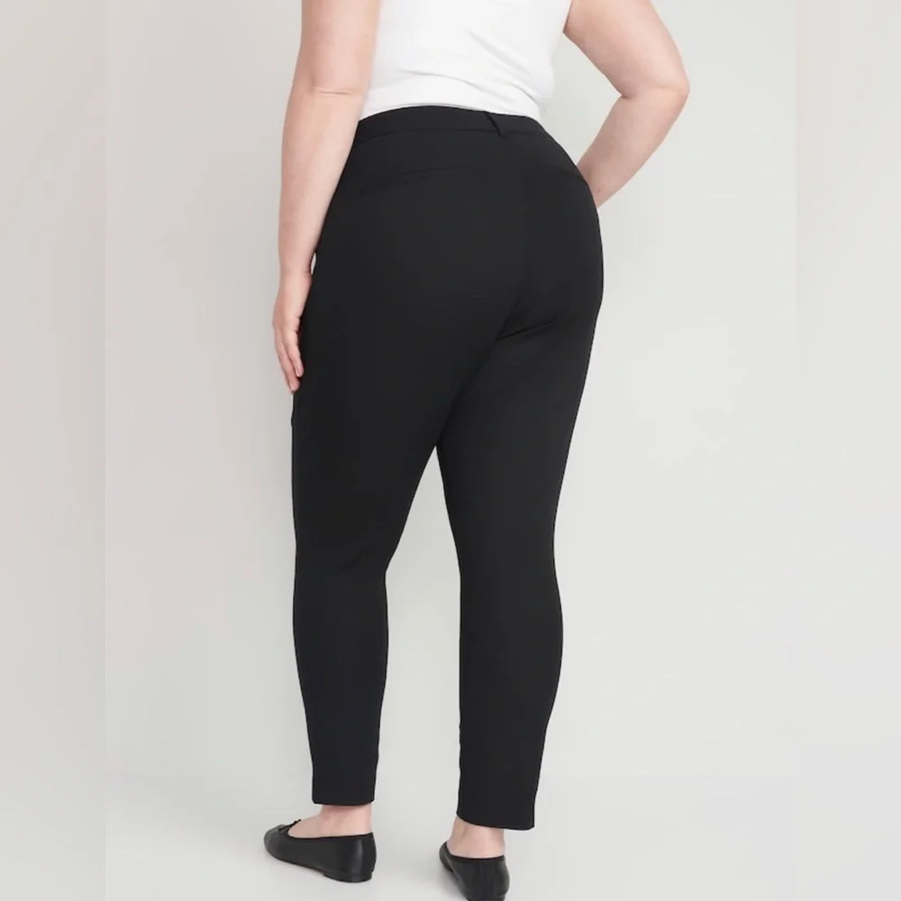 Old Navy Curvy High-Waisted Pixie Skinny Ankle Pants - Picture 7 of 7